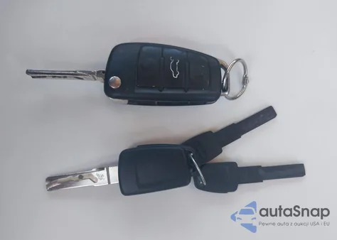 2007 Audi A6 3.2 from USA, damaged, VIN WAUDH74F87N083284